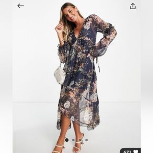 Brand new with tags floral print midi dress